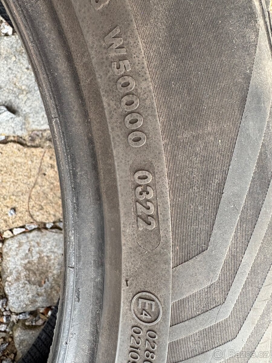 Celoroční 225/55 R19 M+S - 2