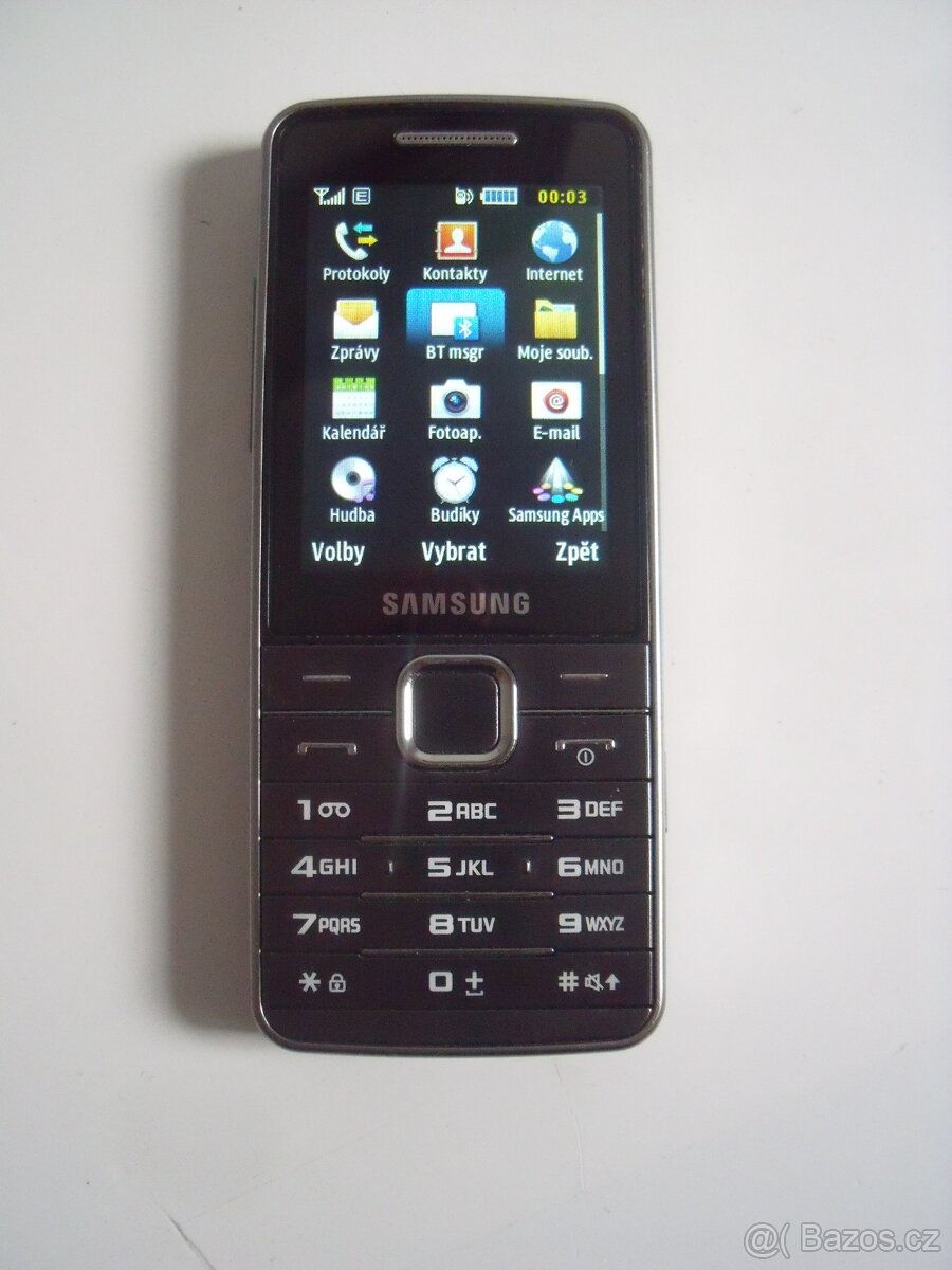 Samsung GT-S5610 + orig.nabíječka - 2