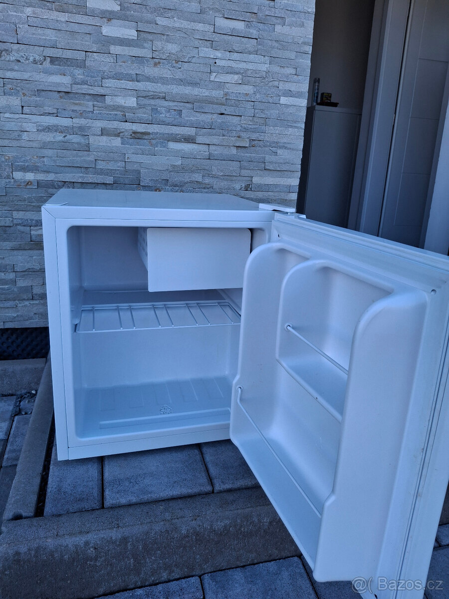 Guzzanti lednice GZ05 - 2