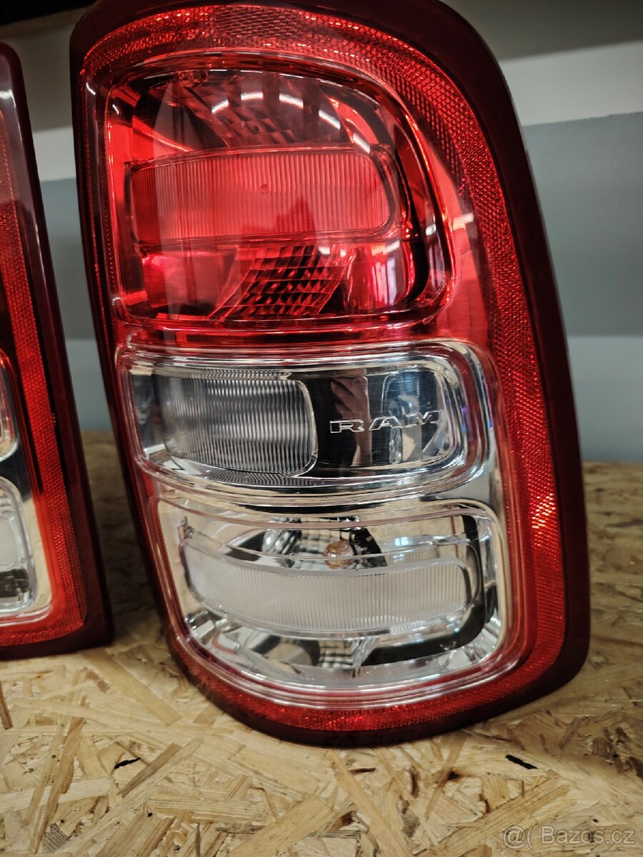 Zadní světla RAM 2500/3500