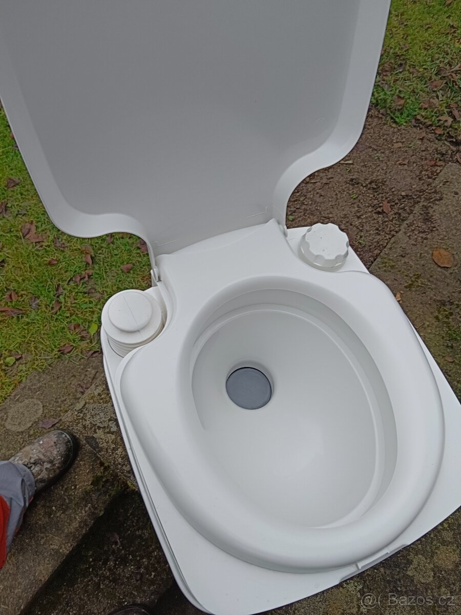 WC chemické mobilní - 2