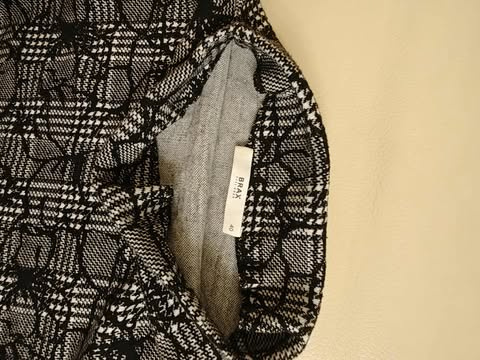 Dámský svetřík Brax vel. 40 černo-bílý vzor - 2