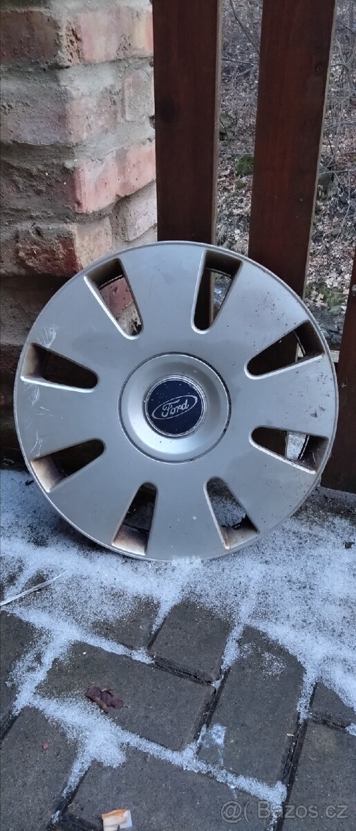 Poklice Ford 16" (sada 4 i více) - 2