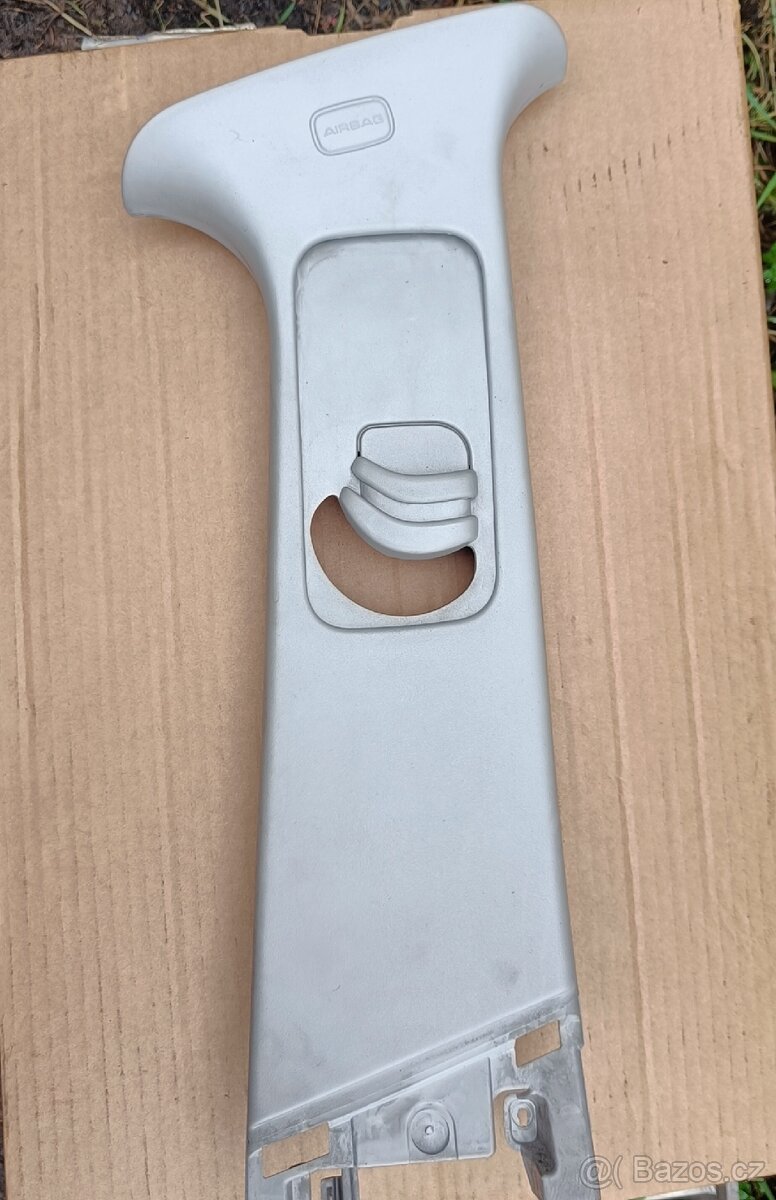 Interiérové plasty Peugeot 307 Break - 2