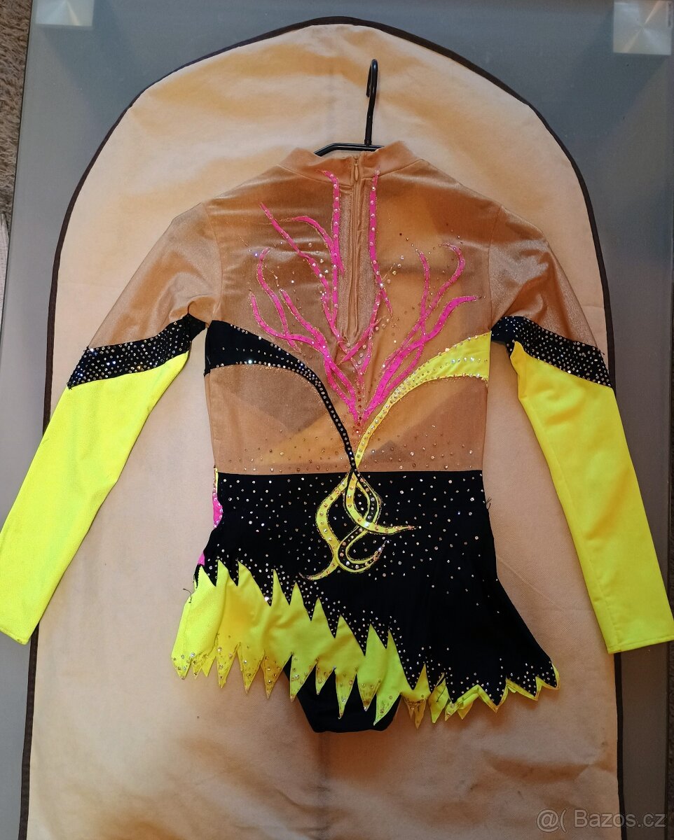 Dres pro moderní gymnastiku pro dívku 11/12 let - 2