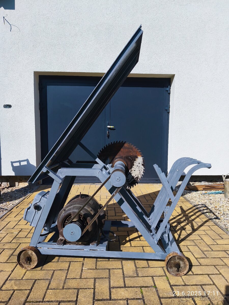 Cirkulárka s kolébkou - 2