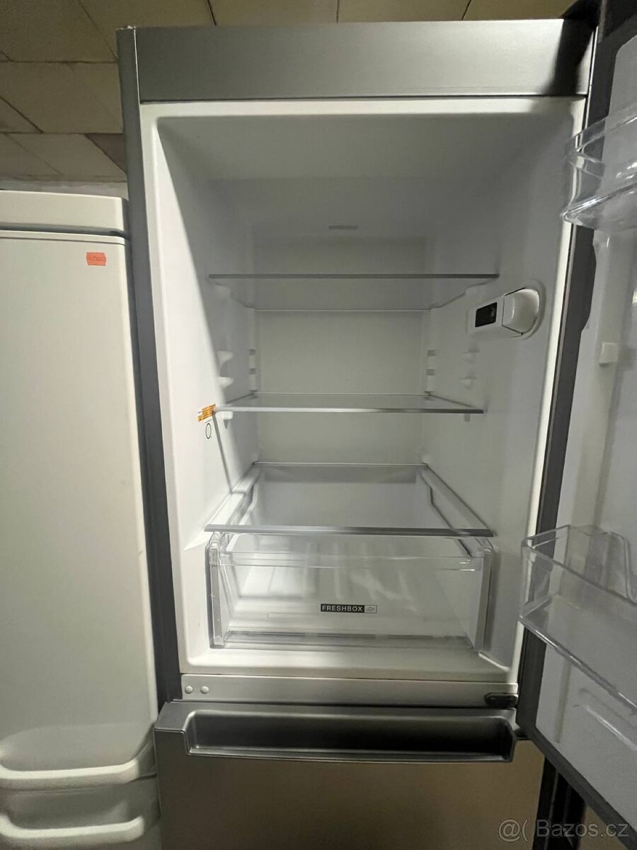 Whirpool lednice – prostorná, spolehlivá a příjemná - 2