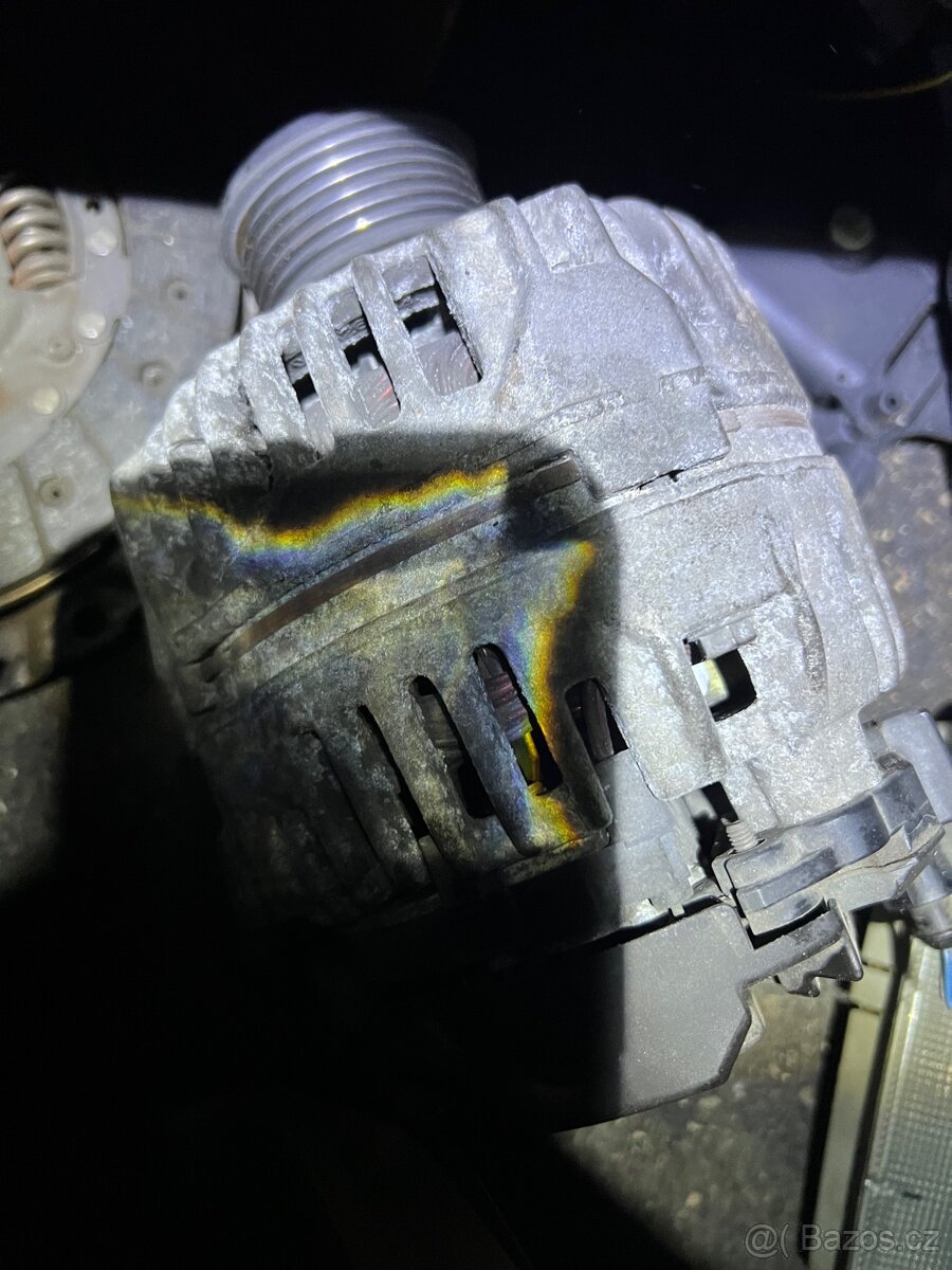 Alternátor 90A Bosch Ford Galaxy 1.9tdi - 2