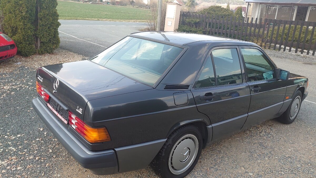 MERCEDES 190 E 1,8 - 2