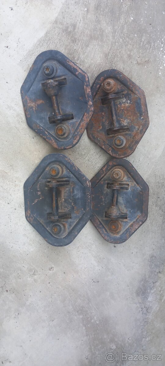 Sedačka transit vč držáků - 2
