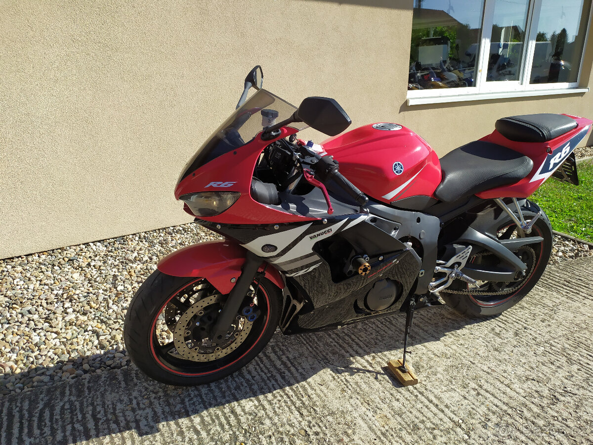 Yamaha YZF-R6 - 2