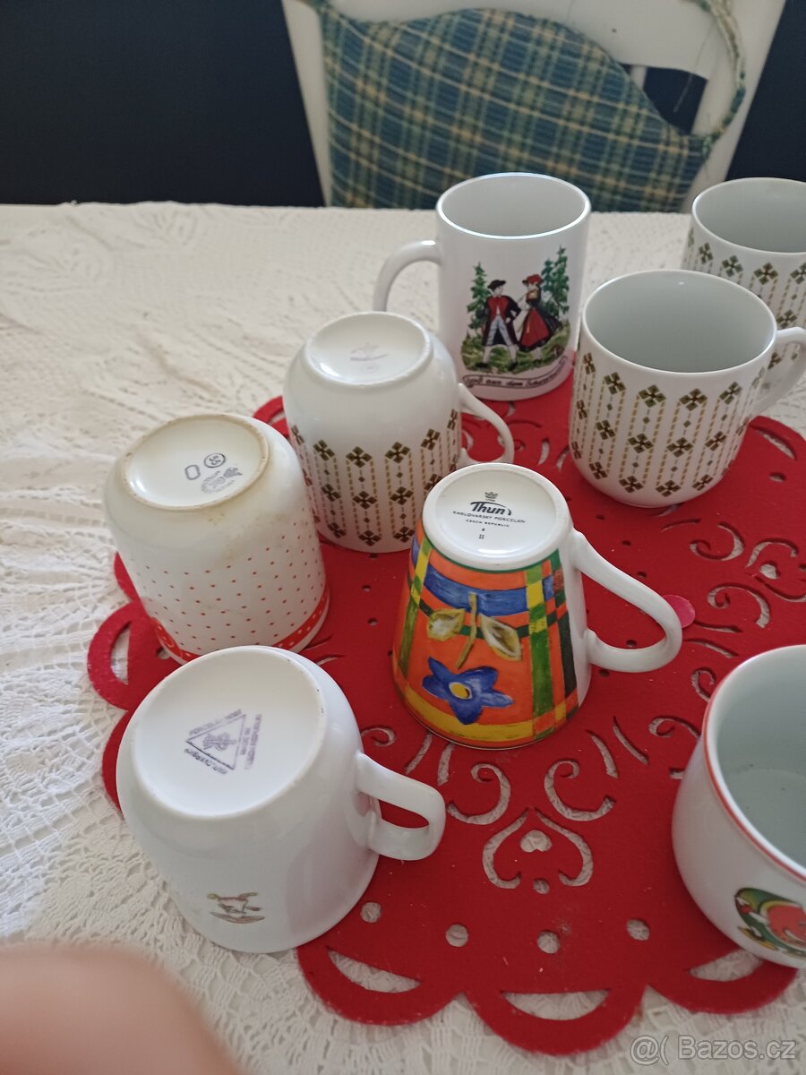 Retro porcelánové hrnky značené - 2