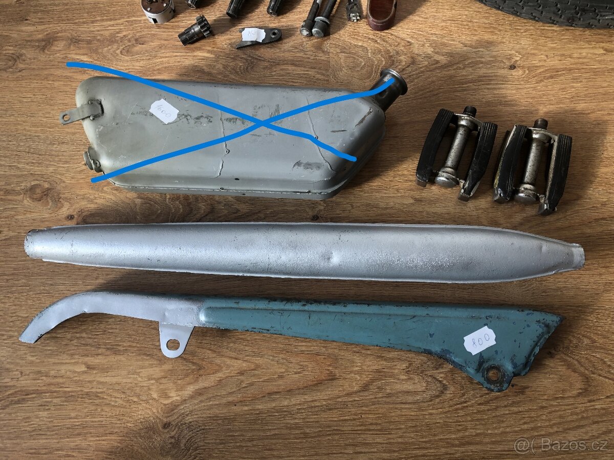 Prodám náhradní díly na jawetta 551 a Stadion S 11 a S 22 - 2
