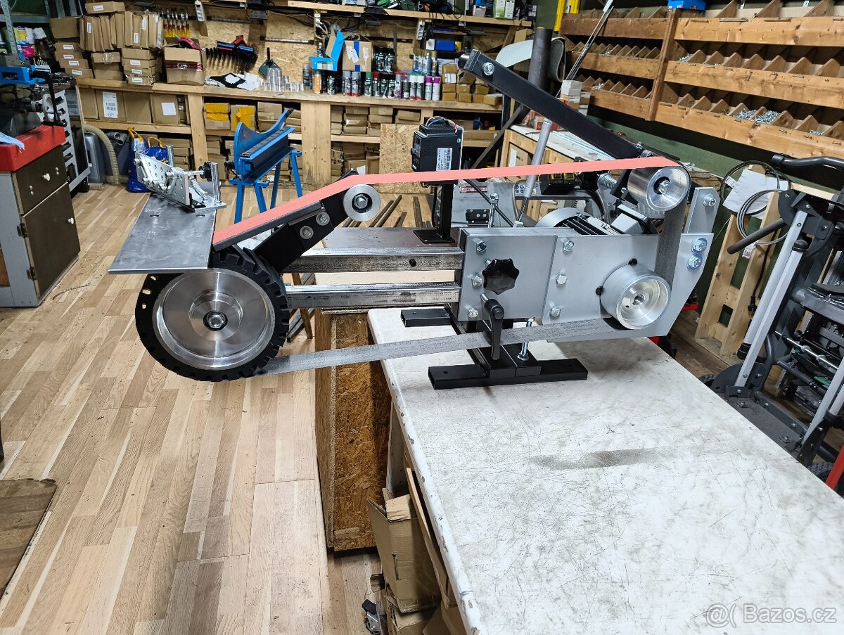 Pásová bruska pro pás 50X2000mm 220v - 2