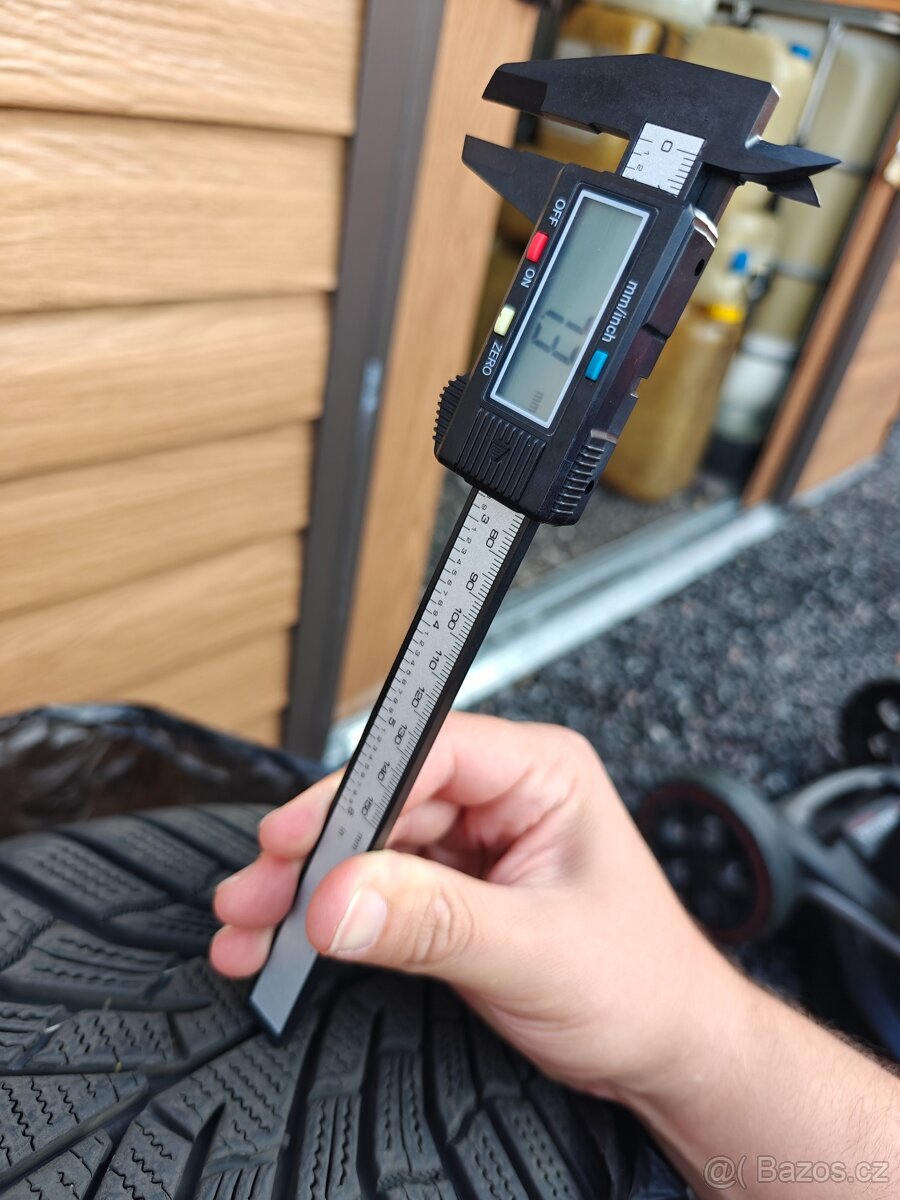 Sada pneu Kumho WinterCraft WP52 215/40 R18 V vzorek 80-90% - 2