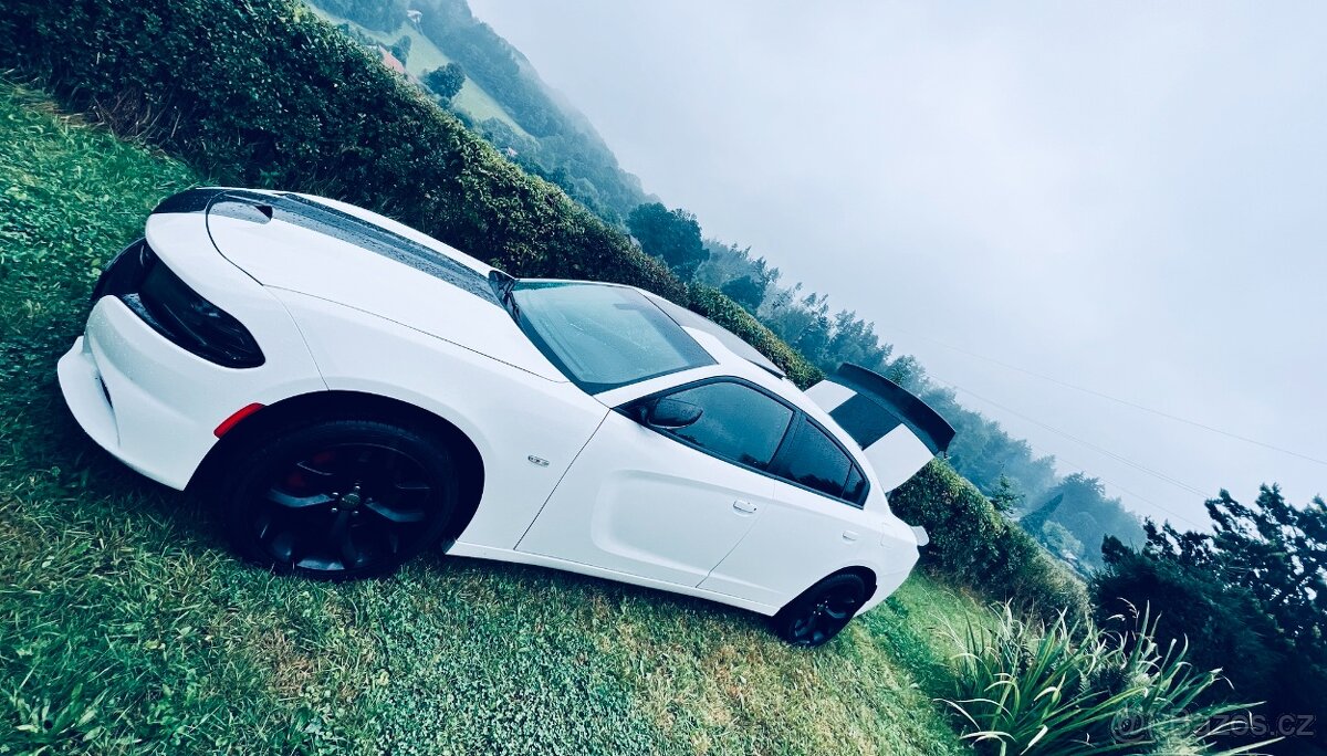 Dodge Charger 3.6 AWD 2016 / 240kW + pedal commander - 2
