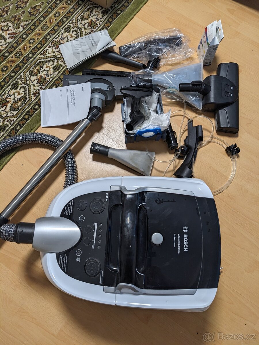 Podlahový vysavač Bosh - 2
