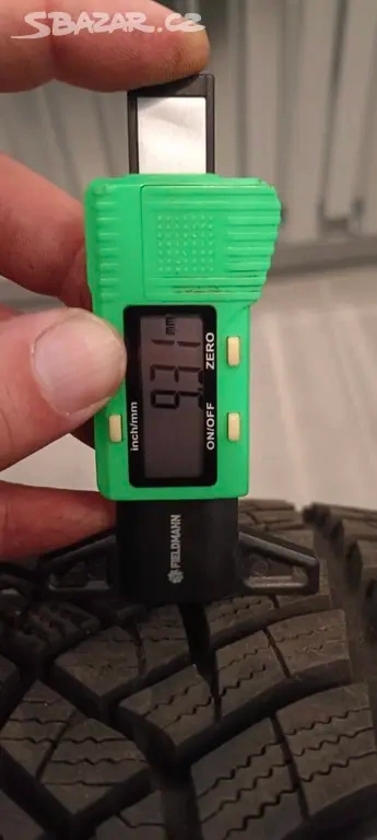 225/40/19 225/40 r19 - 2