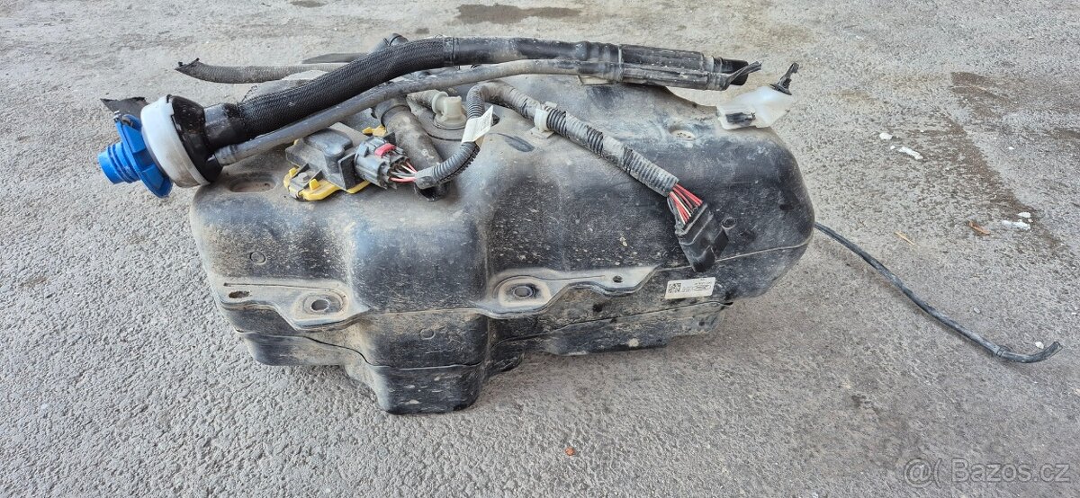 Nádrž na AdBlue pro Ford Transit - 2