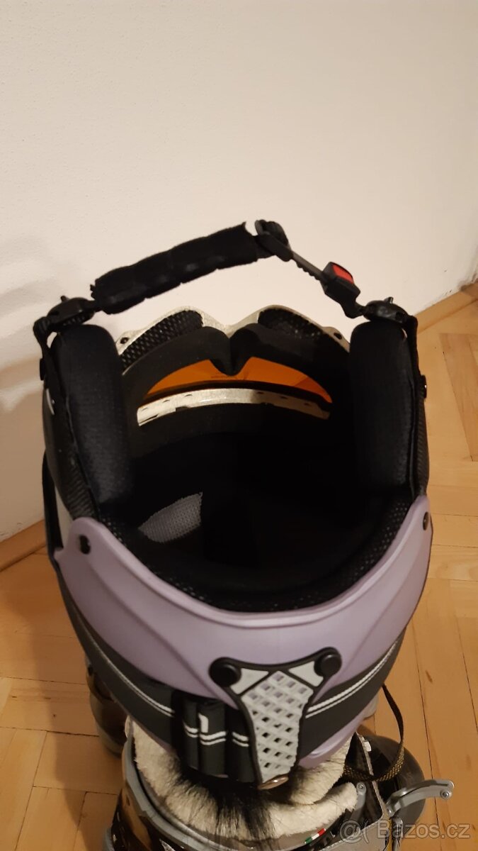 Lyžařská helma a brýle UVEX Apache PRO - 2