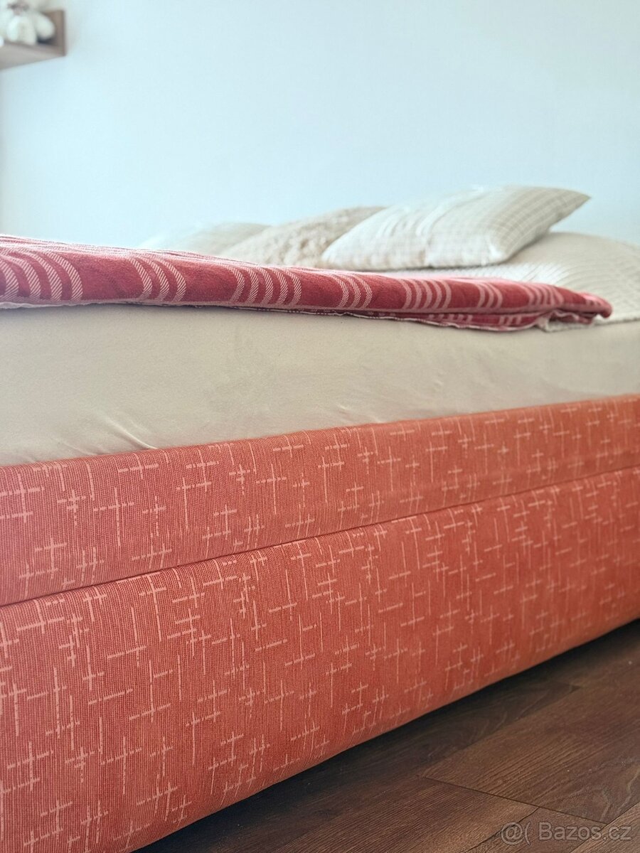 postel s úložným prostorem (180x200) - 2