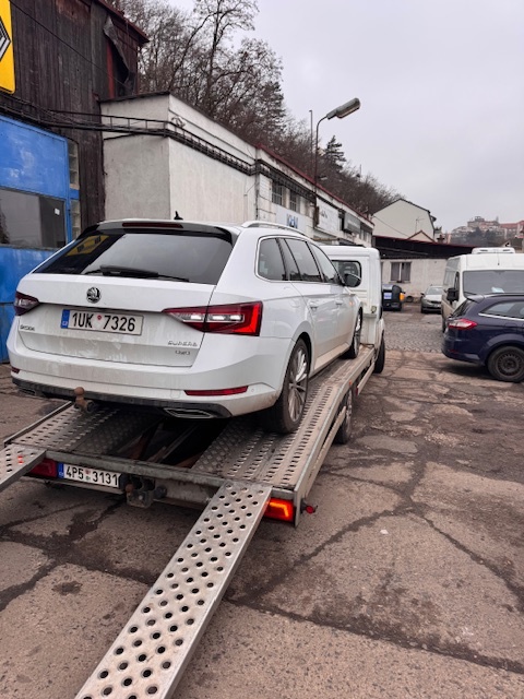 Osobní automobil ŠKODA SUPERB - 2