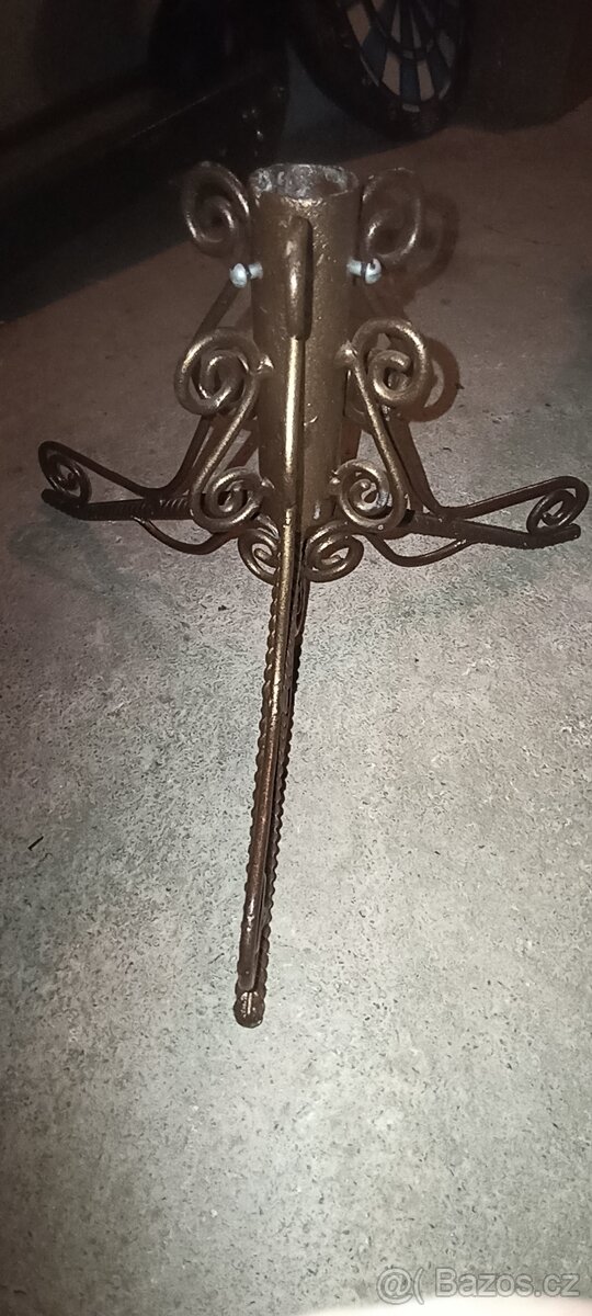 Stojánek na stromeček - 2