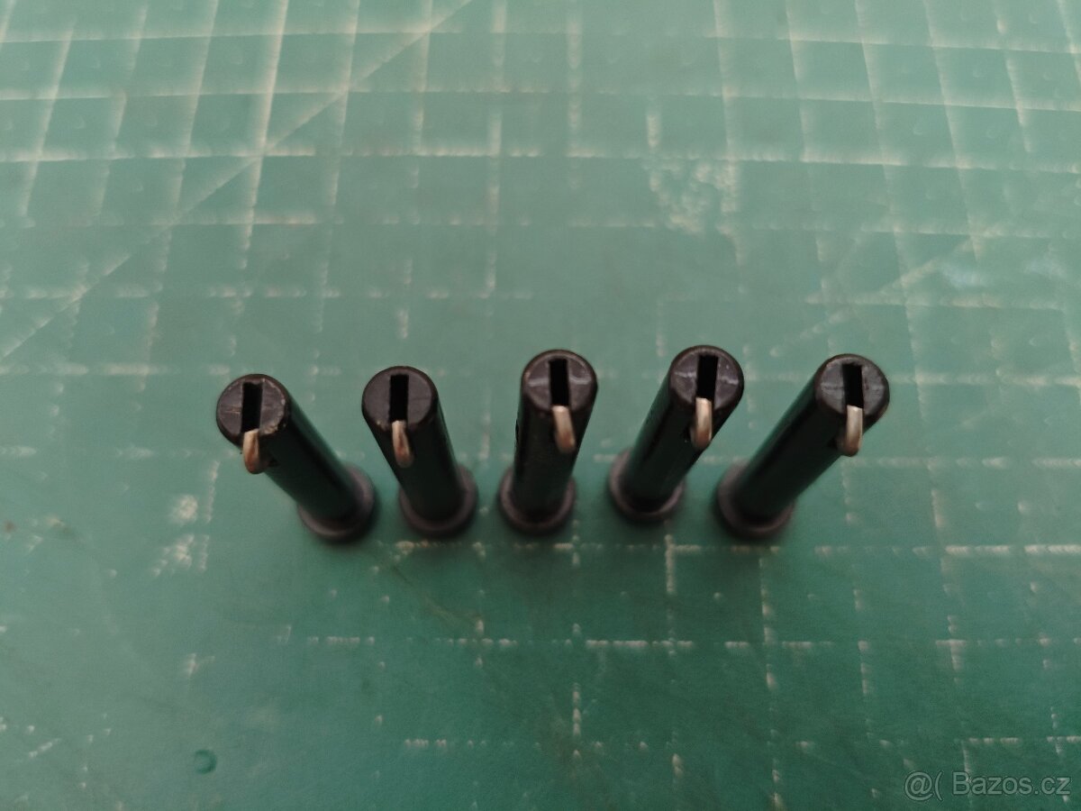 Element čepy pro G3 - 2