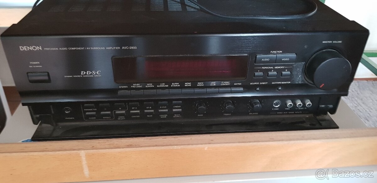 Zesilovač Denon - 2