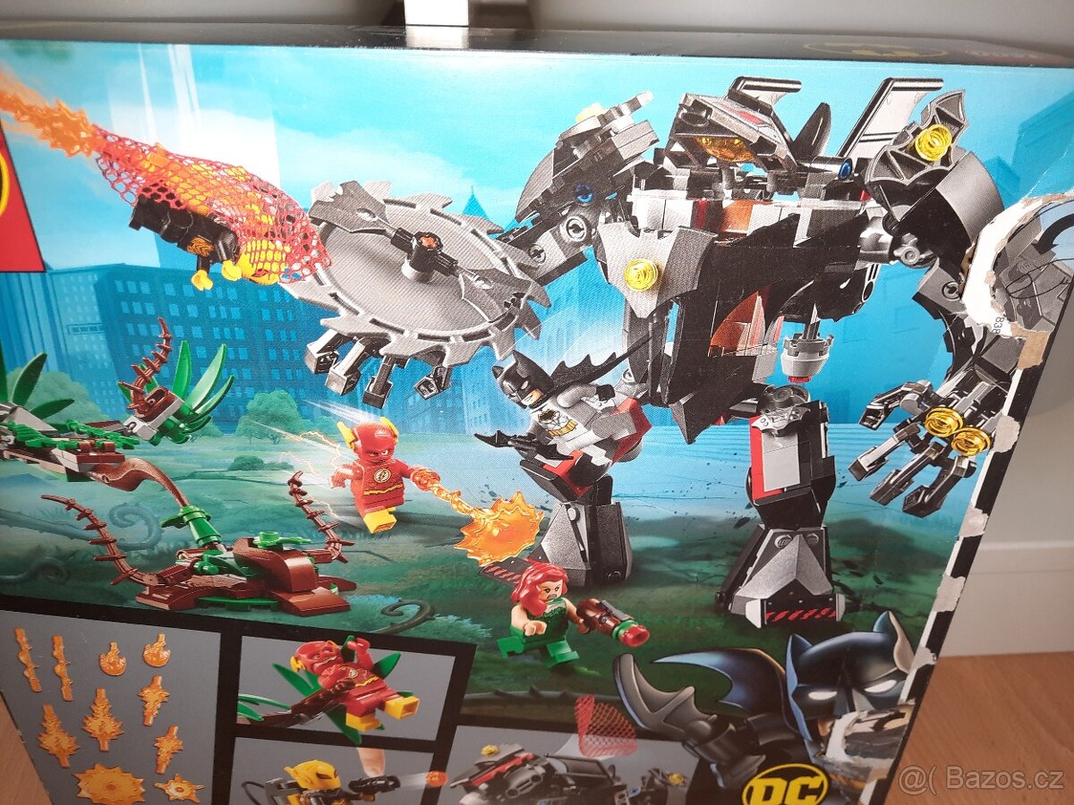 LEGO® Super Heroes 76117 Souboj robotů, Batmana a Poison Ivy - 2