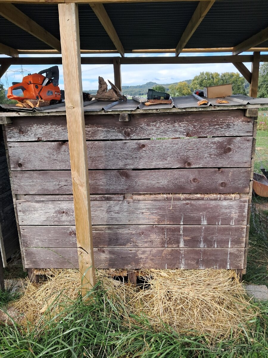 Kralikarna 4 kotce - 2