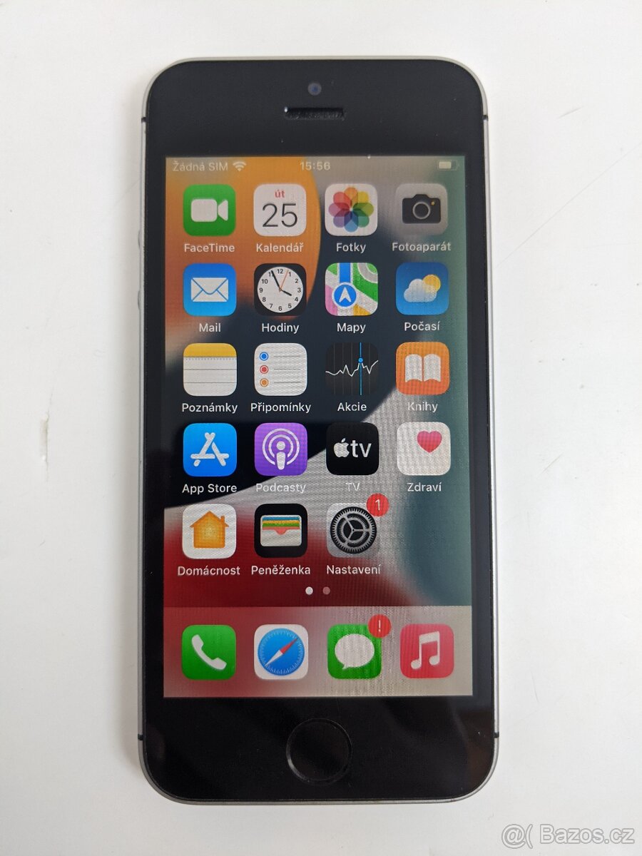 iPhone SE(2016) 128gb black. Záruka 6 měsíců - 2