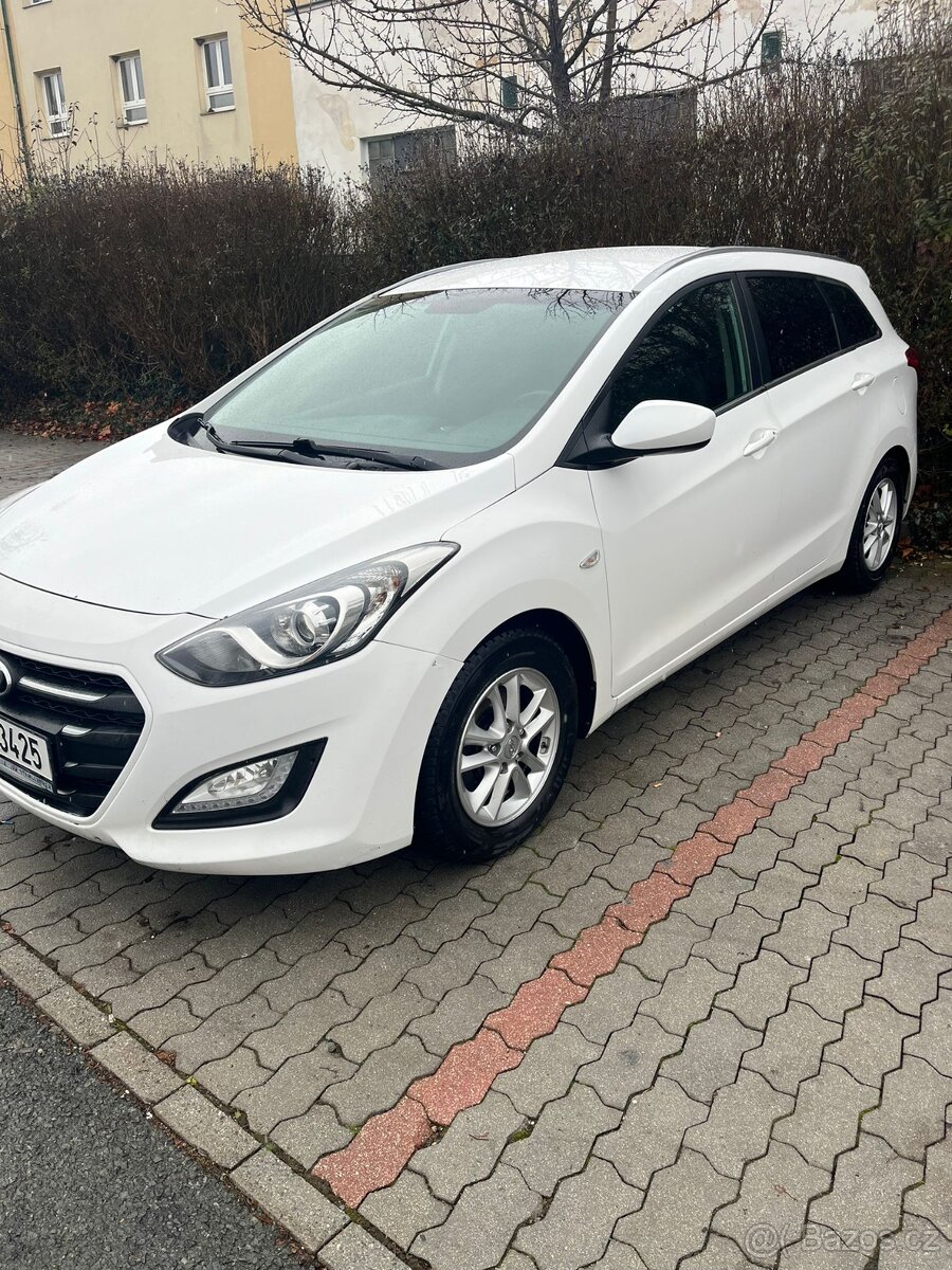 Hyundai i30 kombi - 2