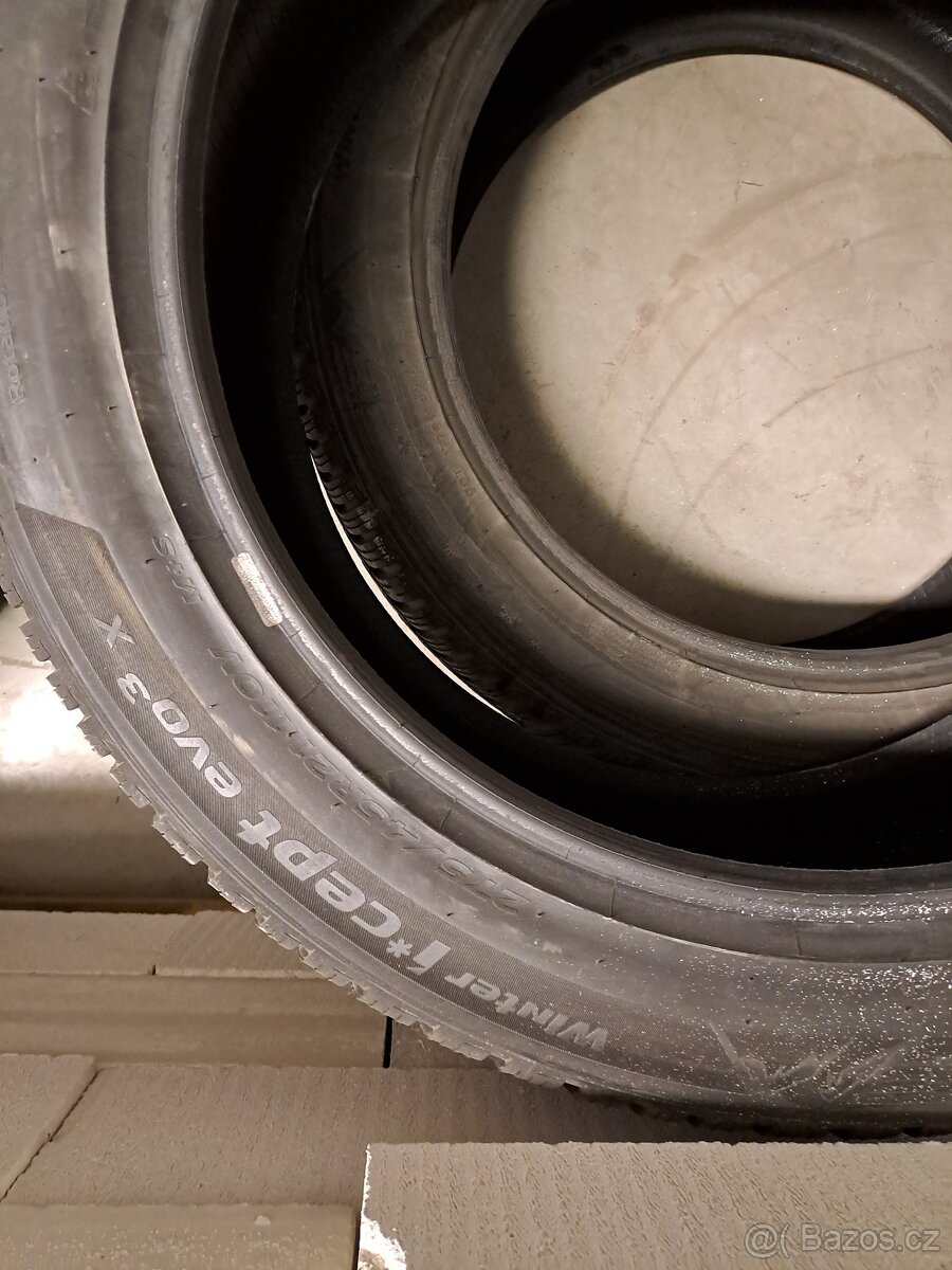 2x zánovní pneumatika Hankook W330A 275/45 R21 110 - 2