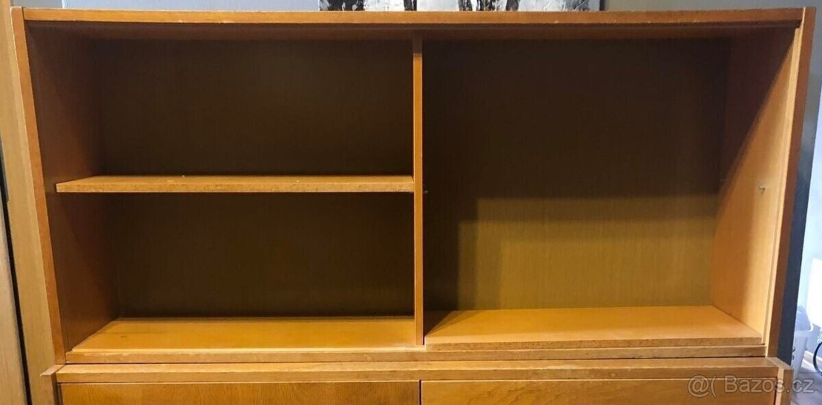 Nábytek, Komoda Jiří Jiroutek - 2