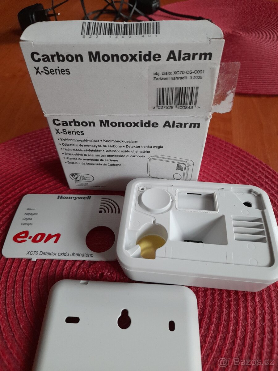 novy,nepouzity detektor CO HONEYWELL - 2