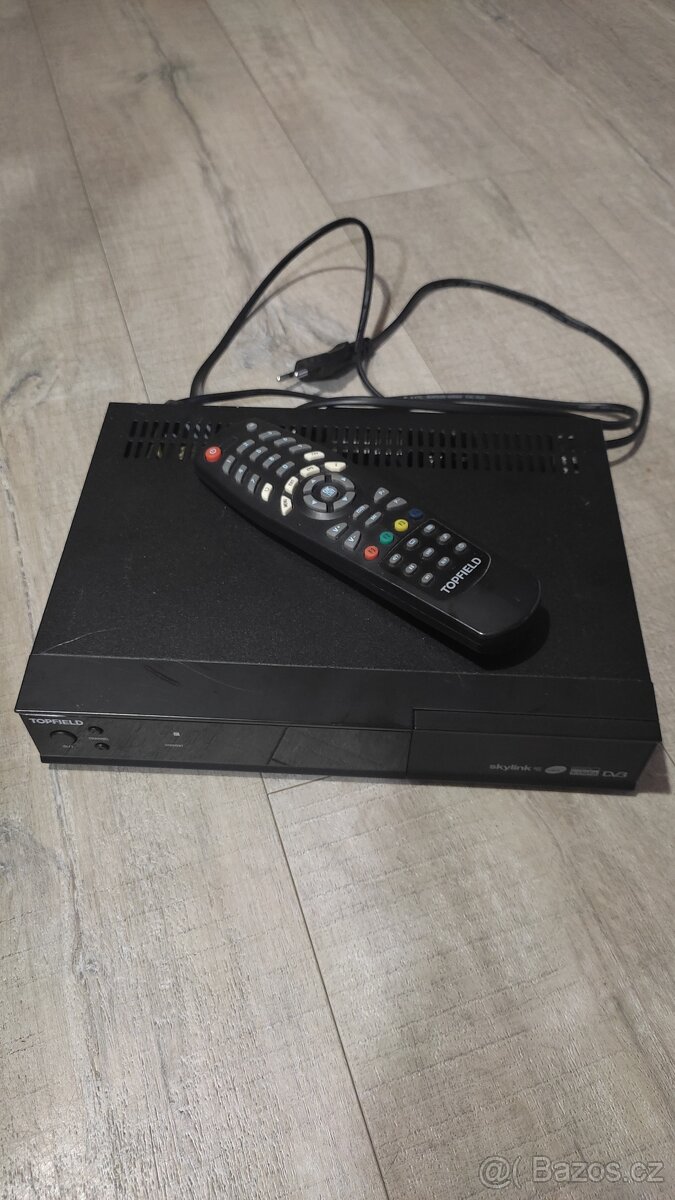 Satelitní přijímač Topfield. Skylink. - 2