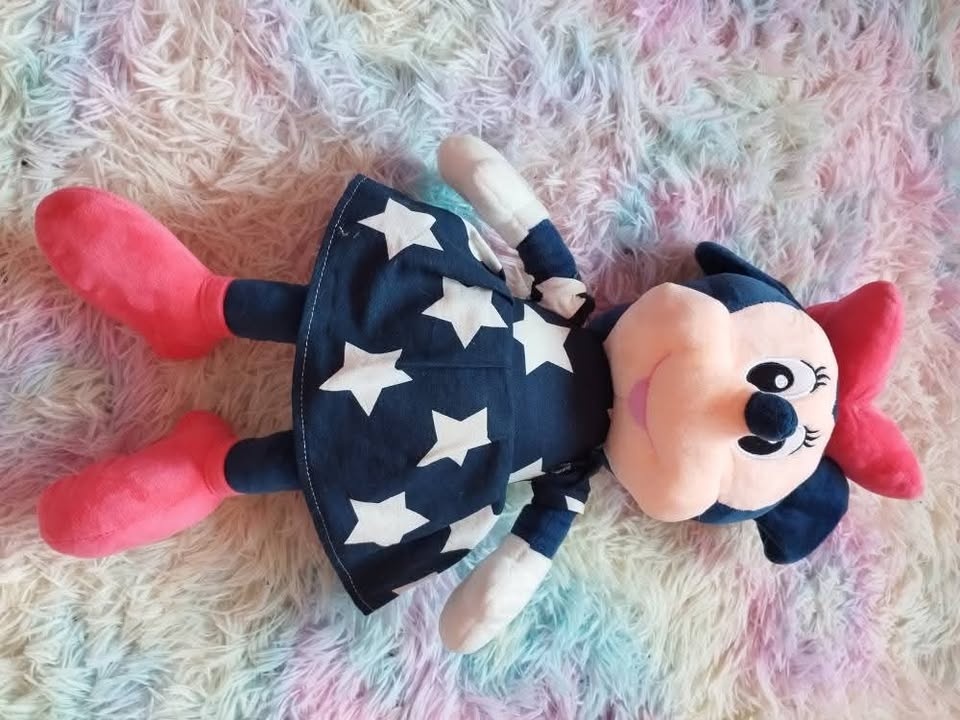 Minnie - 2