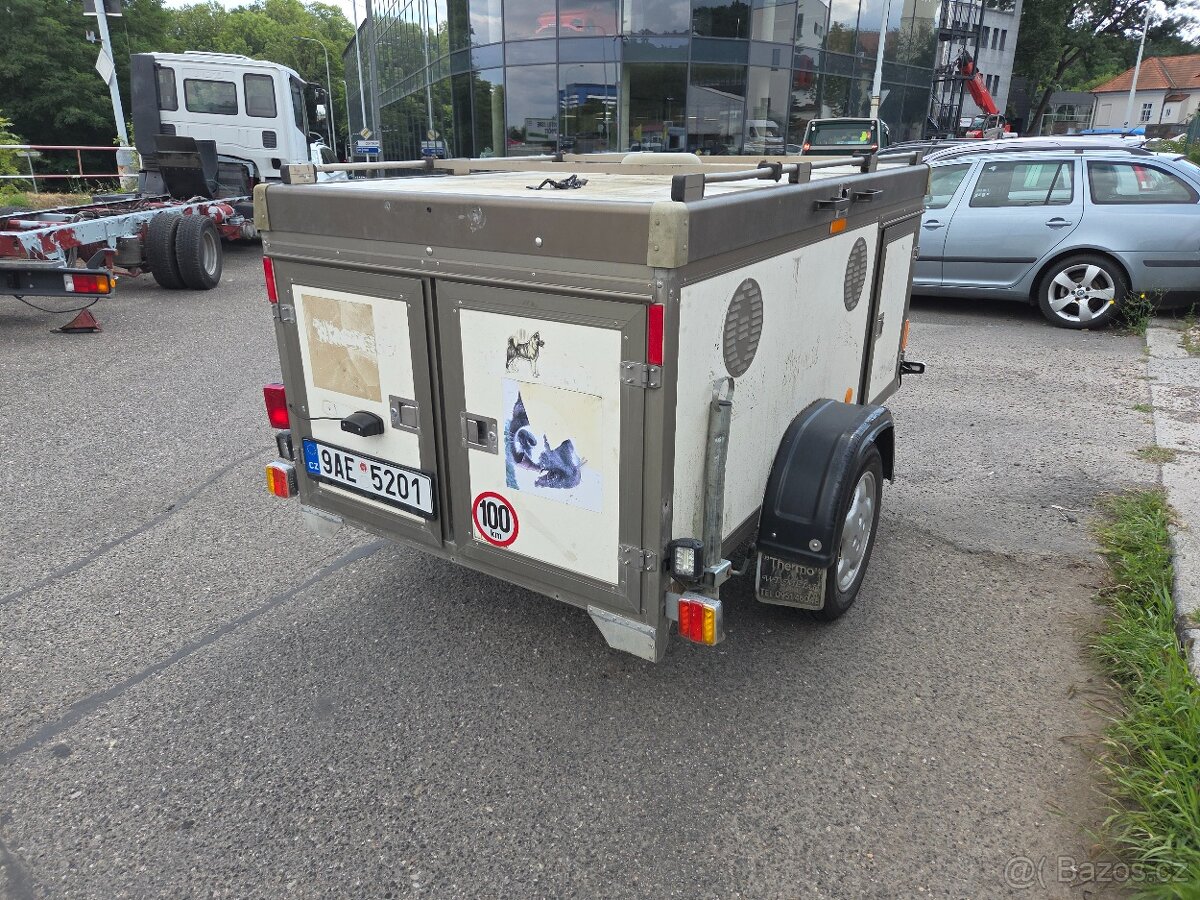 přívěs pro přepravu 4 psů - 2