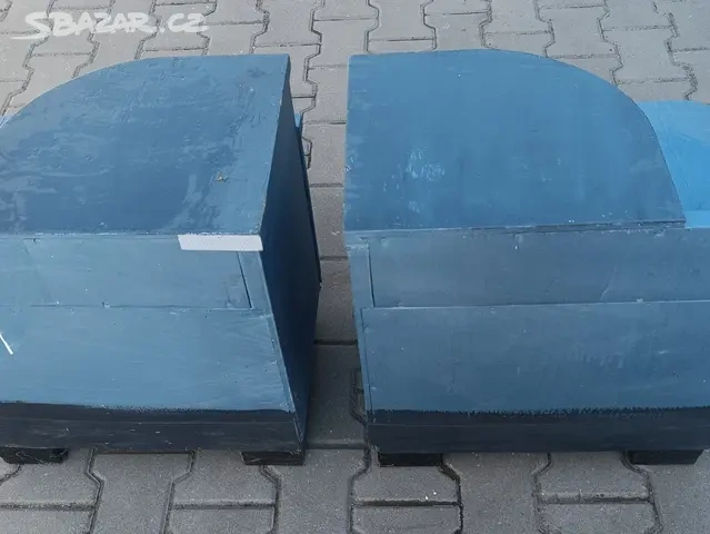 Retro noční stolky. - 2