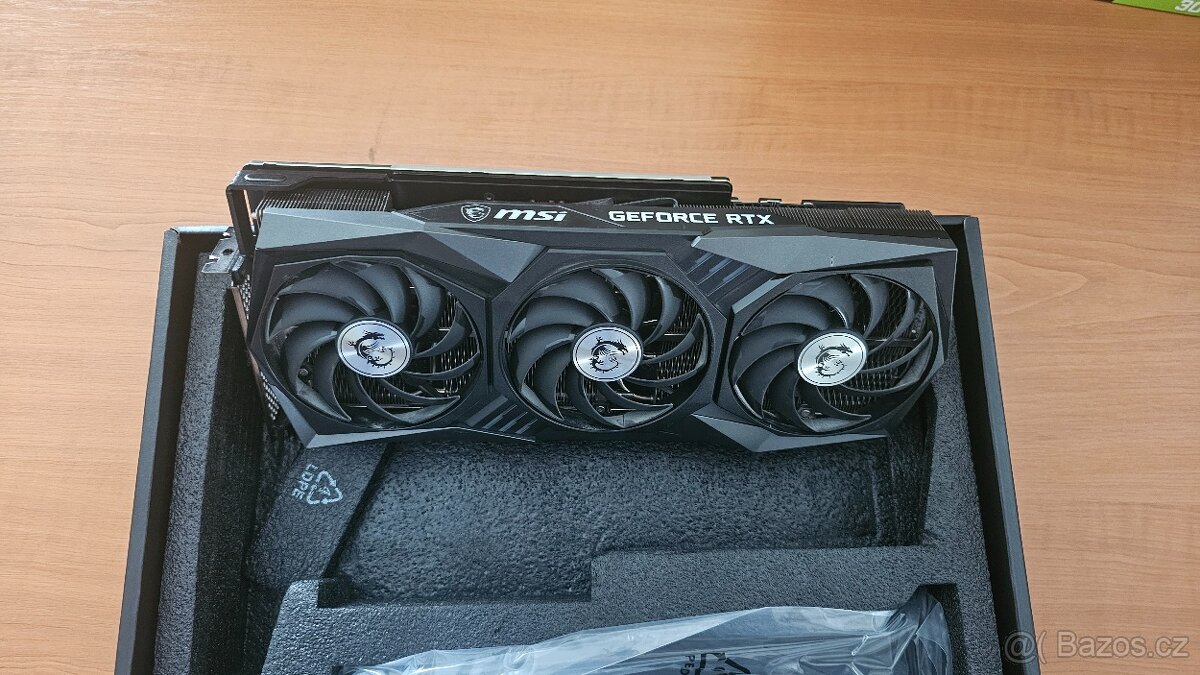 MSI GeForce RTX 3070 GAMING X TRIO - 2