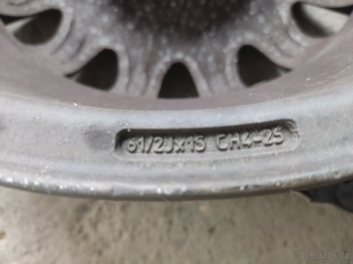 Citroen C5 - original disky R15 - 2