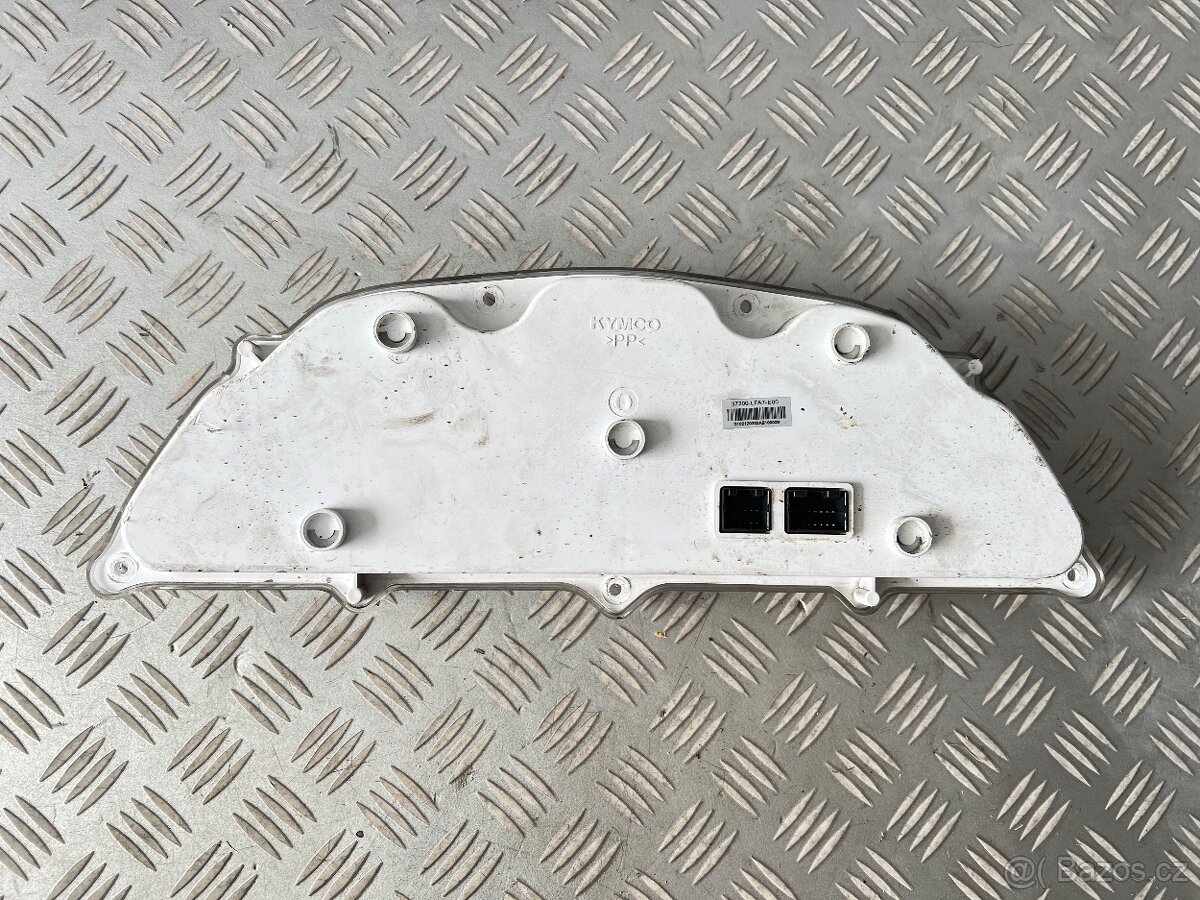 Budík Kymco Downtown 125 - 2