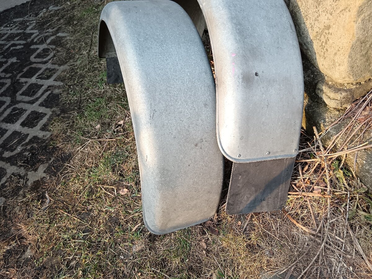 Blatníky přívěsný vozík - 2