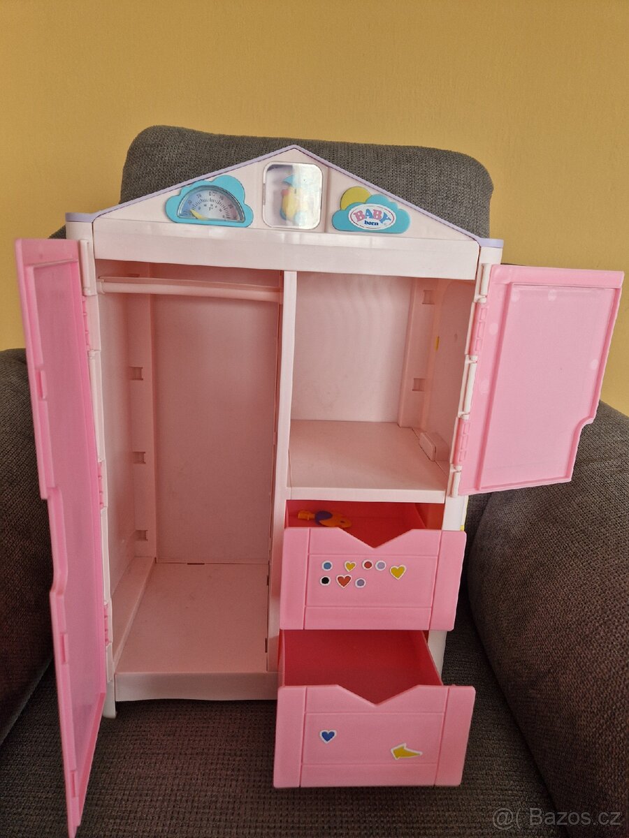 Skříň Baby born - 2