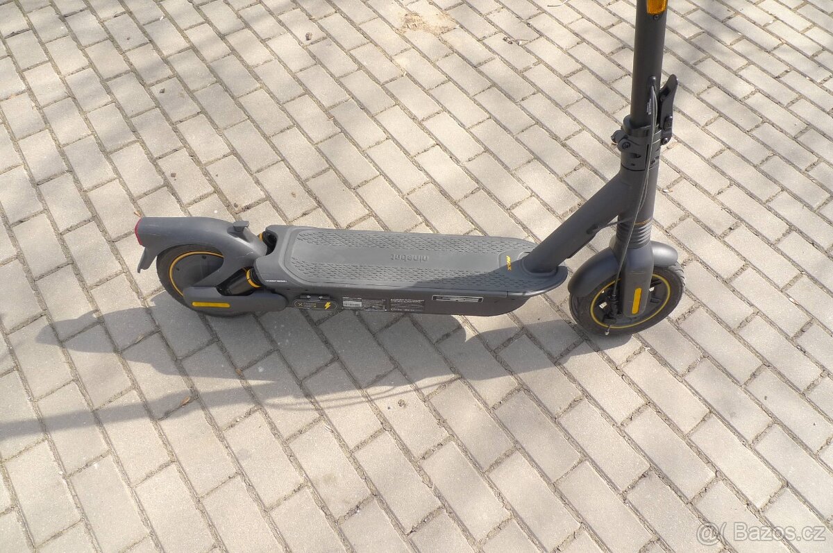 Segway Ninebot MAX G2 E - 2
