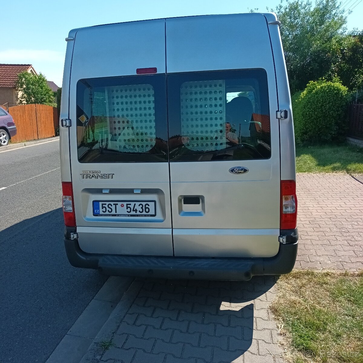 Ford - 2