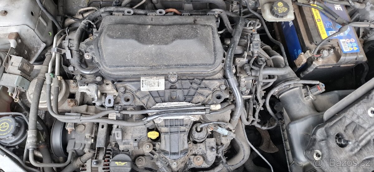 Prodám motor 2L TDCI 103KW UFBA - 2