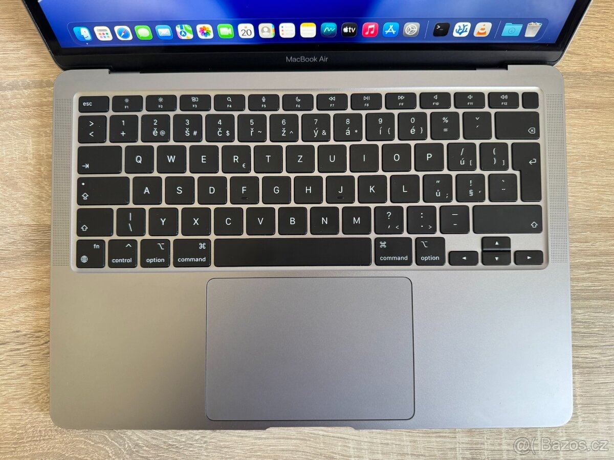 Apple MacBook Air M1 (8 GB / 256 GB) - 2