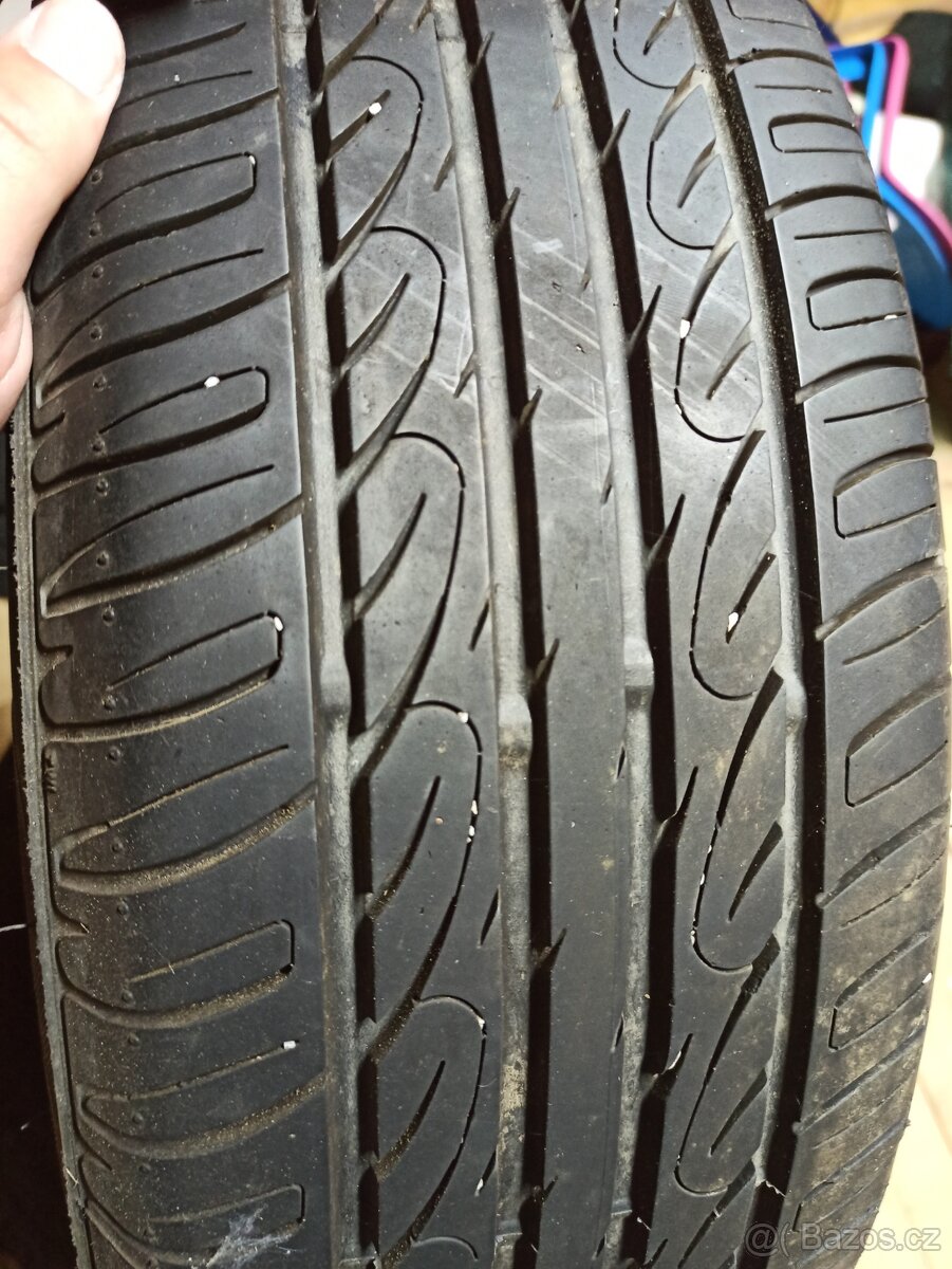 195/65/R15 - 2